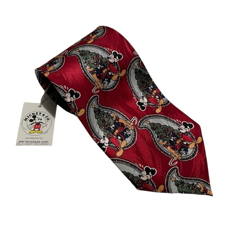 NWT Disney Mickey Unlimited 100% Silk Mickey Christmas necktie 55.5" length